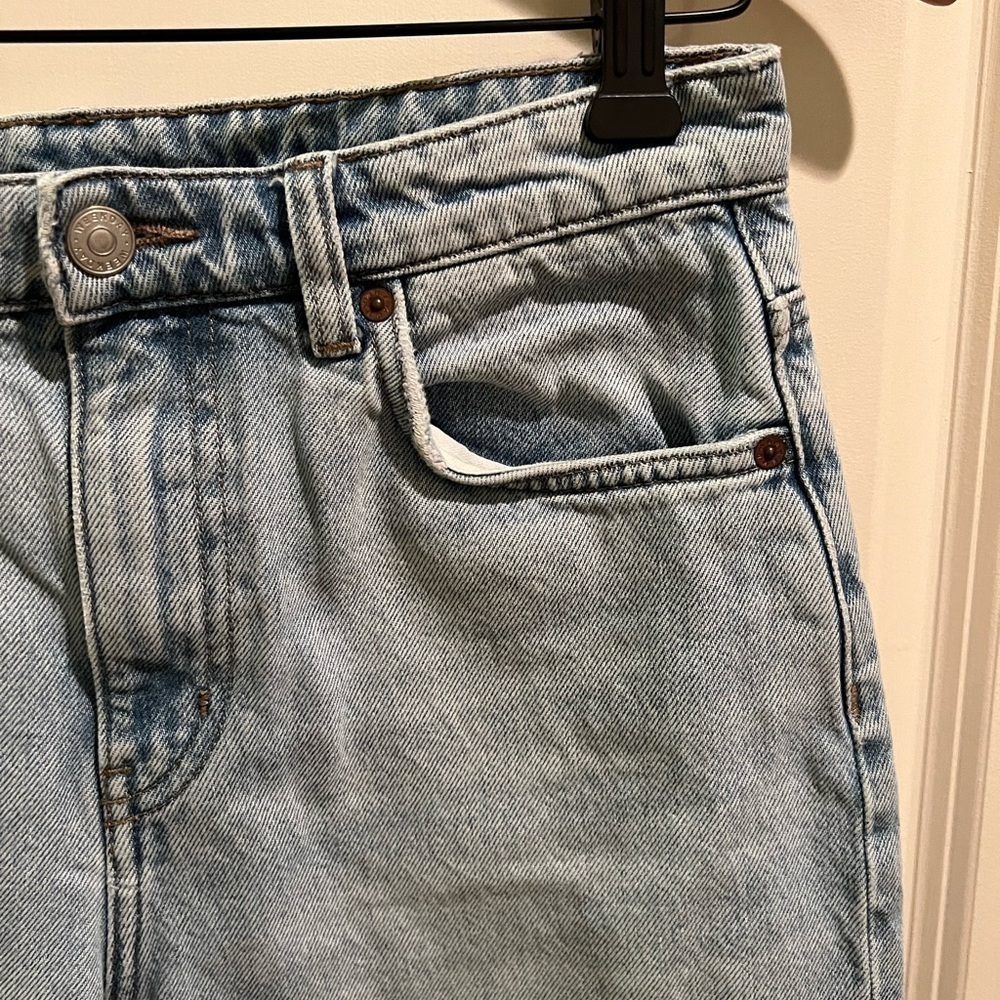Weekday Seattle High Rise Jeans - Picture 9 of 14